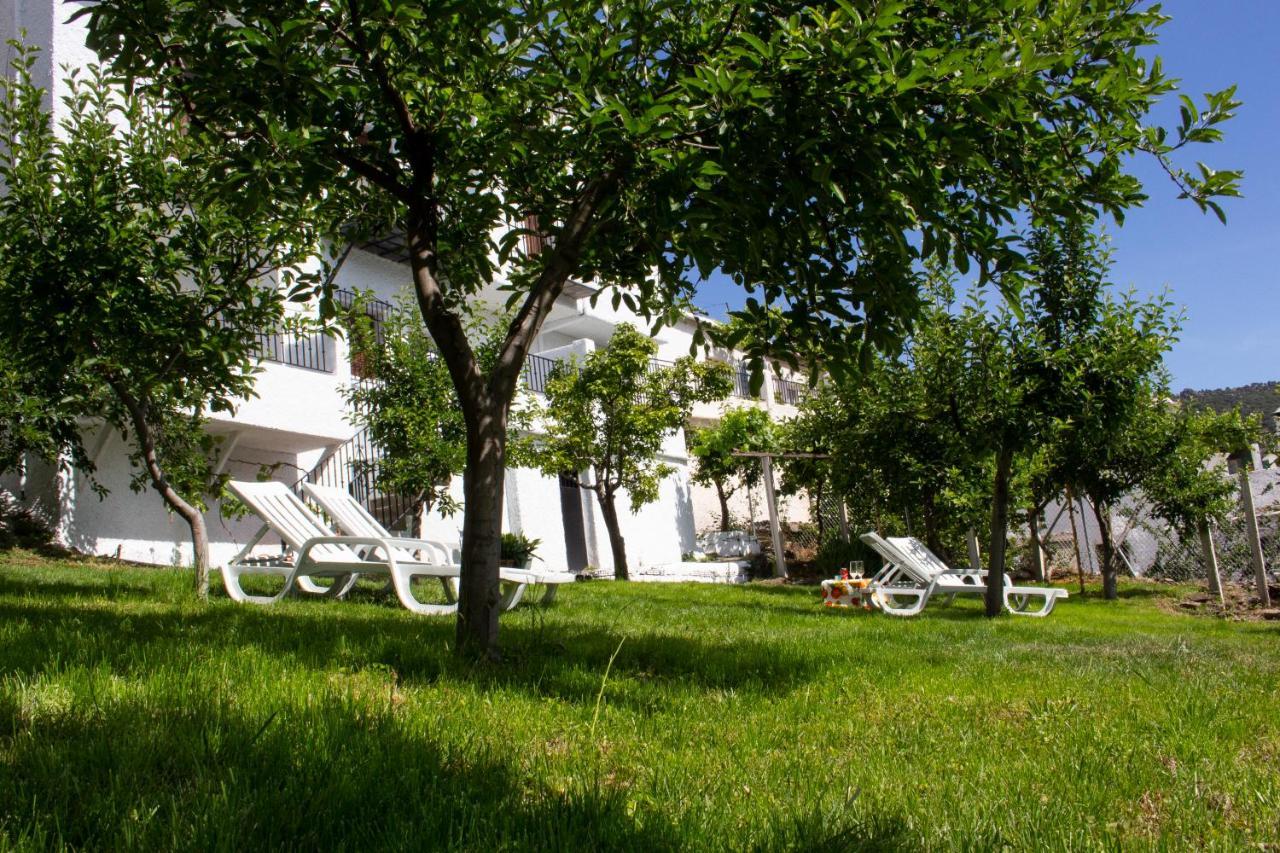 Puerta Bubion Apartamentos Exteriör bild